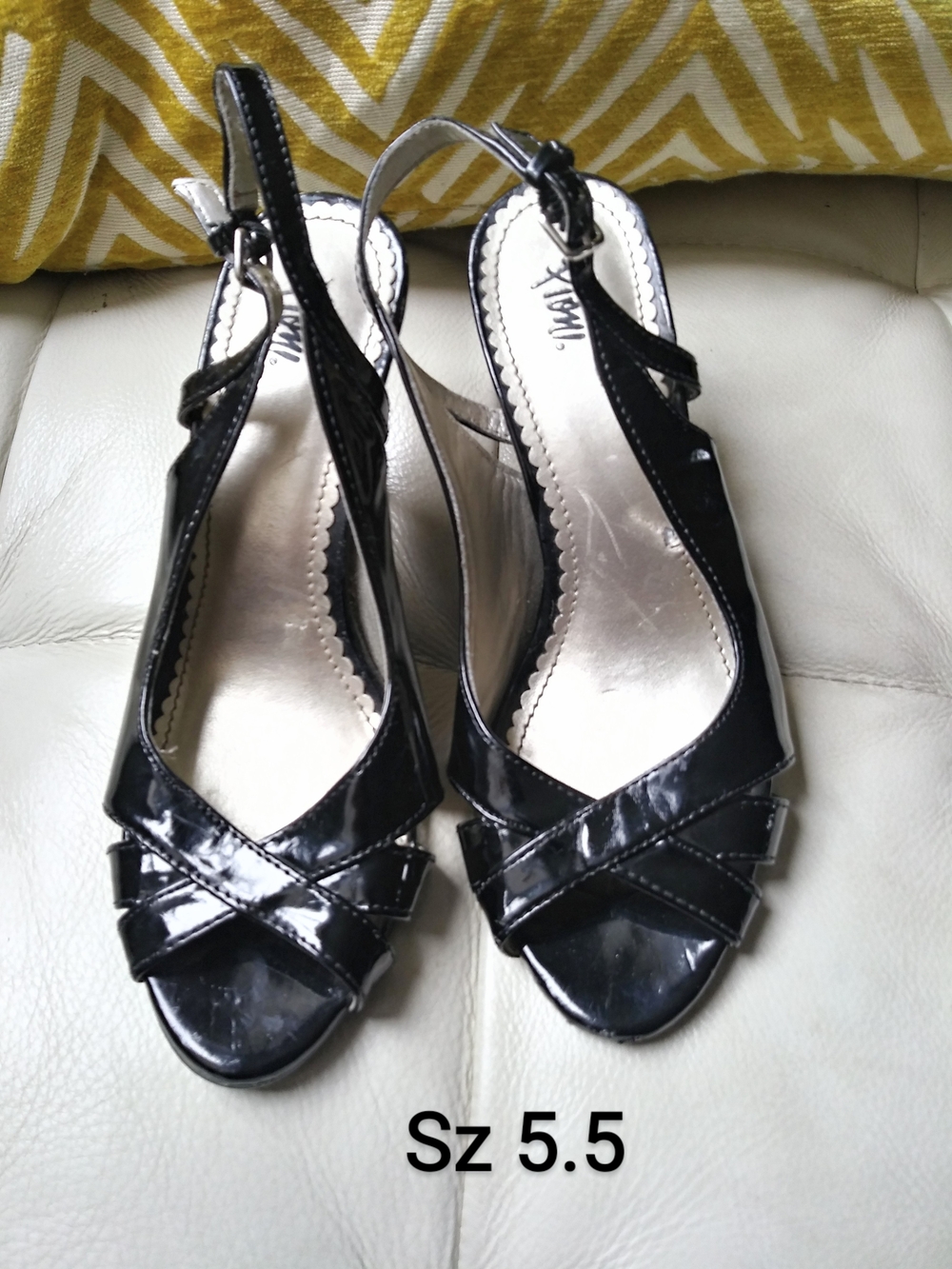 FIONI Black Patent Peep-Toe Slingback Heels